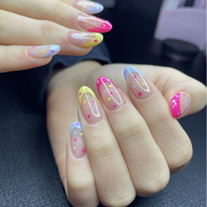 Topcoat met decoratieve gekleurde vlokjes voor gellak